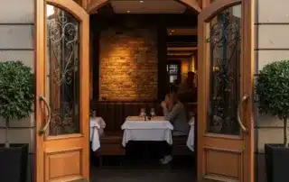 Restaurant door repair and hardware service in Jacksonville, FL